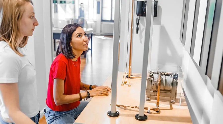 As some schools face declining undergraduate enrollment, physics departments are turning to resources like DALI.
