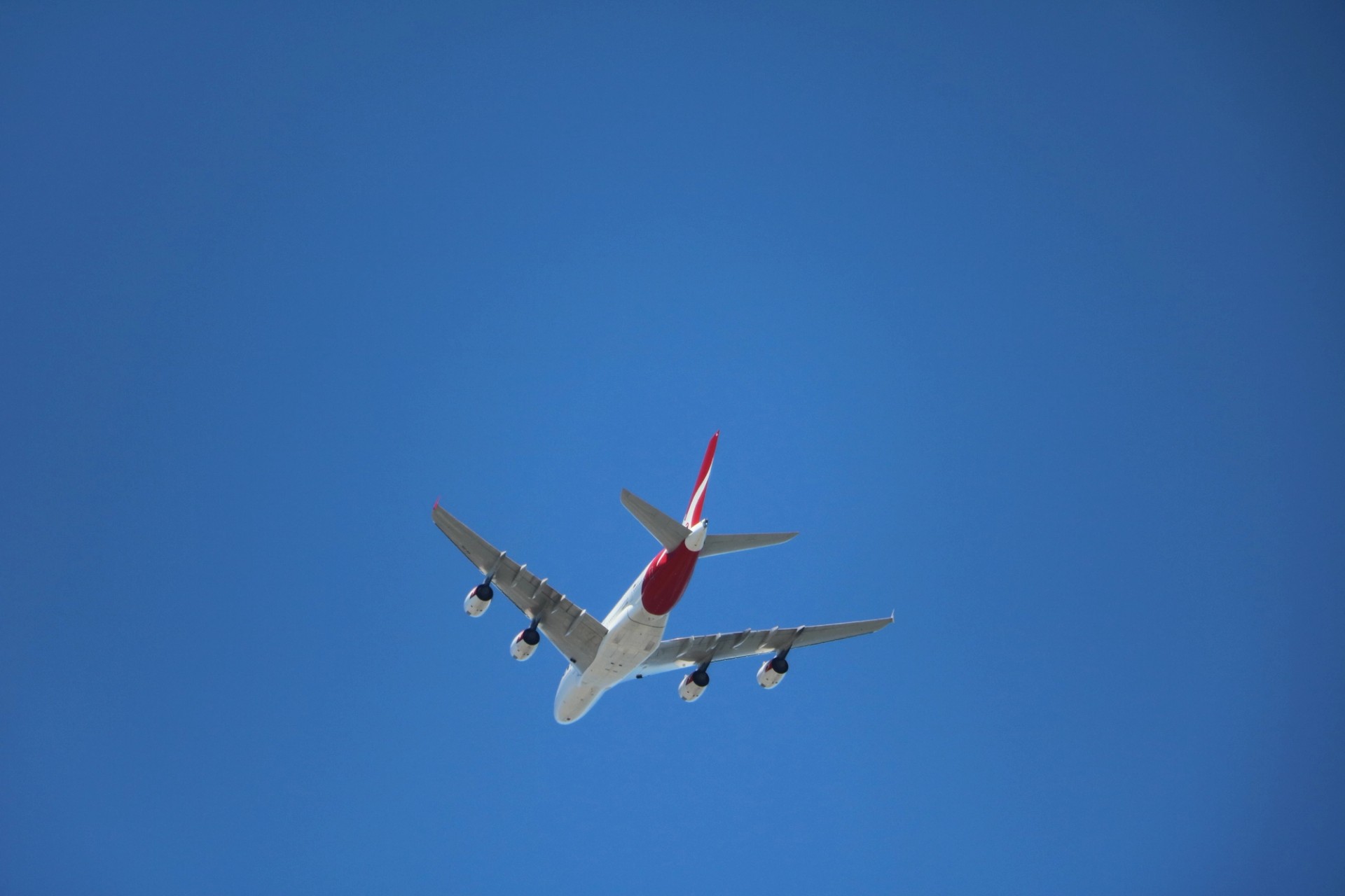 airplane flying