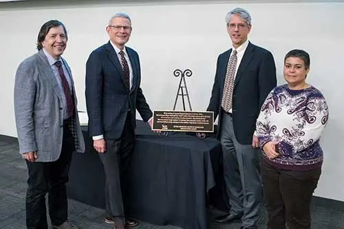 The APS Historic Site plaque presented to Argonne National Laboratory